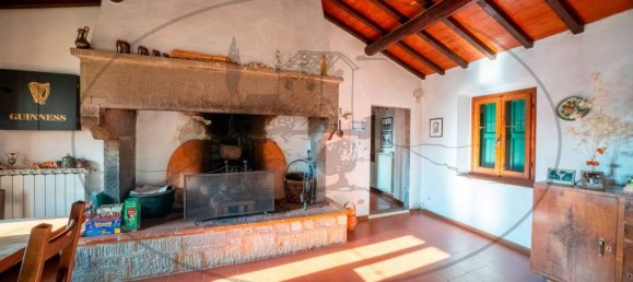 6 bedrooms House in Reggello, Italy No. 147642 14