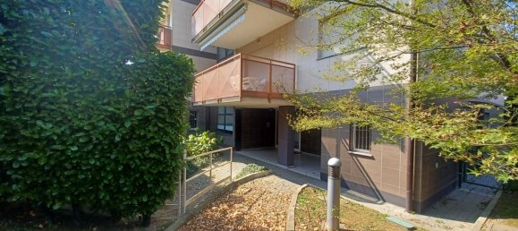 3 rooms Duplex in Rho, Italy No. 339072 2