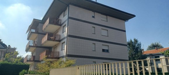 3 rooms Duplex in Rho, Italy No. 339072 3