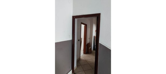 4 bedrooms Apartment in Palermo, Italy No. 345113 2