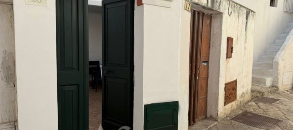 3 bedrooms Apartment in Presicce Acquarica, Italy No. 318709 2