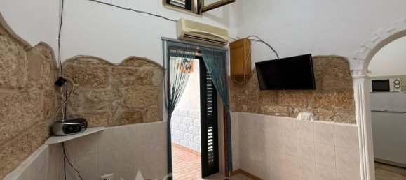 3 bedrooms Apartment in Presicce Acquarica, Italy No. 318709 7