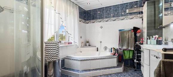 Дом с 7 комнатами в Гросенгерсдорф, Австрия № 198838 14