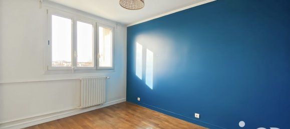 2 Schlafzimmer Wohnung in Champigny-sur-Marne, France, Nr. 328810 5