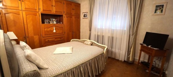 3 Schlafzimmer Wohnung in Aulnay-sous-Bois, France, Nr. 166519 3