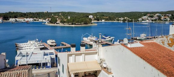 226m² Townhouse in Mahon, Spain No. 1105 4