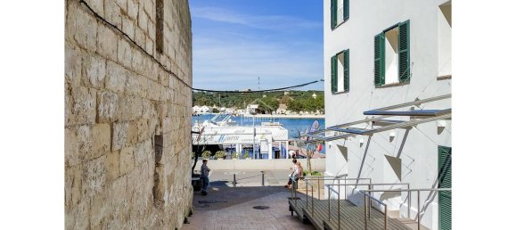 226m² Townhouse in Mahon, Spain No. 1105 5