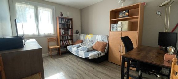 Квартира с 2 спальнями в Ла-Фретт-сюр-Сен, Франция № 300604 6