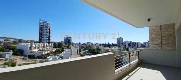 2 bedrooms Apartment in Mouttagiaka, Cyprus No. 433 5