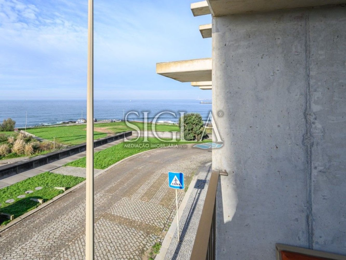 3 bedrooms Apartment in Vila Nova de Gaia, Portugal No. 120229