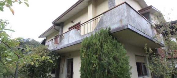 2 Schlafzimmer Villa in Fivizzano, Italy, Nr. 74669 2