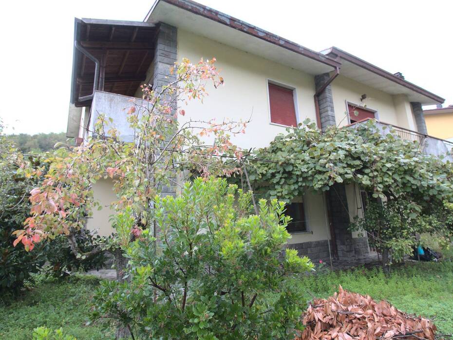 2 Schlafzimmer Villa in Fivizzano, Italy, Nr. 74669