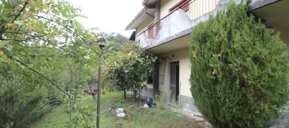 2 Schlafzimmer Villa in Fivizzano, Italy, Nr. 74669 3