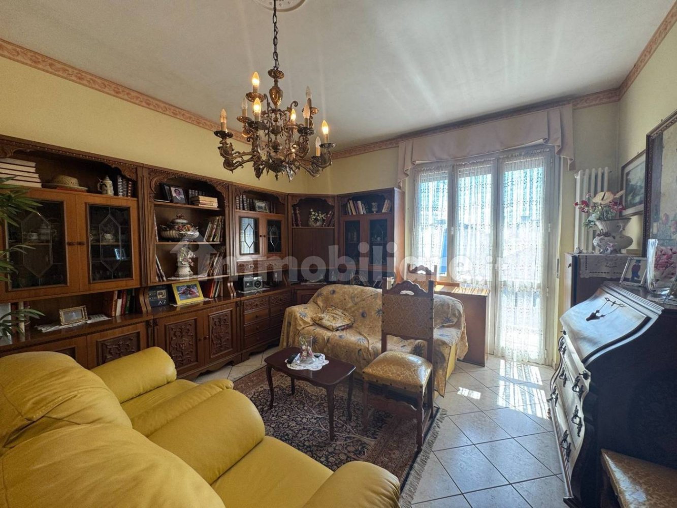 1 bedroom Apartment in Santo Stefano Belbo, Italy No. 305373