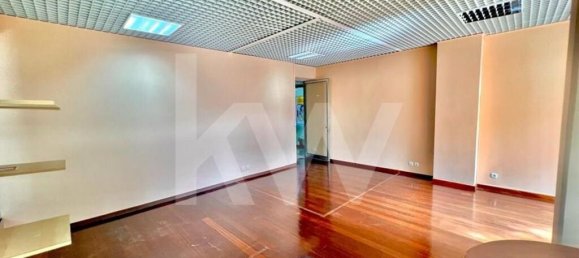  عقار تجاري في Funchal, Portugal 59متر مربع رقم 92275 4