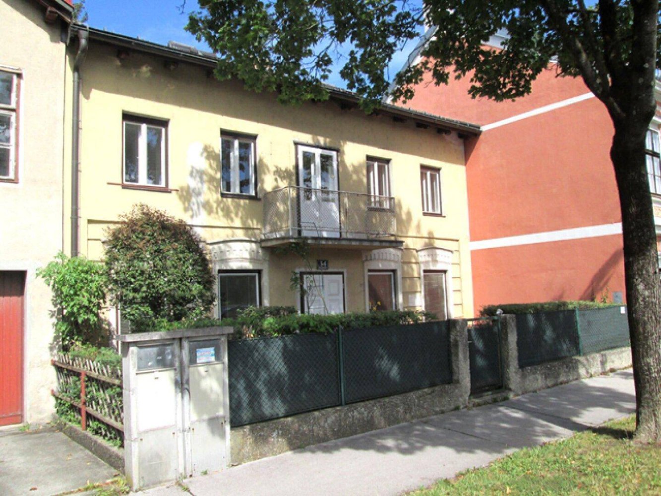 556m² Land in Penzing, Austria No. 226231