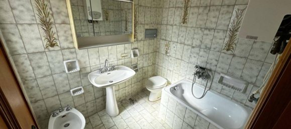 5 rooms Apartment in Genoa, Italy No. 29598 17