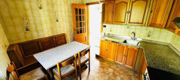 5 rooms Apartment in Genoa, Italy No. 29598 9
