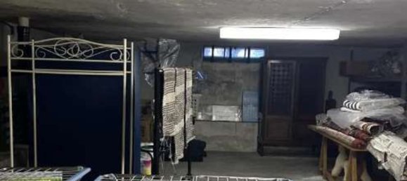 16 rooms Villa in Erba, Italy No. 3271 6