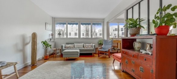 3 bedrooms Apartment in Clichy, France No. 184183 3