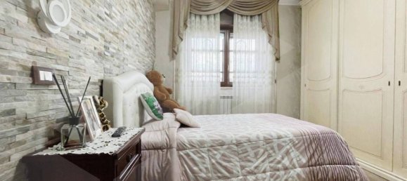 4 rooms Apartment in Rome, Italy No. 19917 23