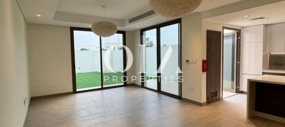 Adosado de 2 dormitorios en Yas Island, UAE No. 23680 9