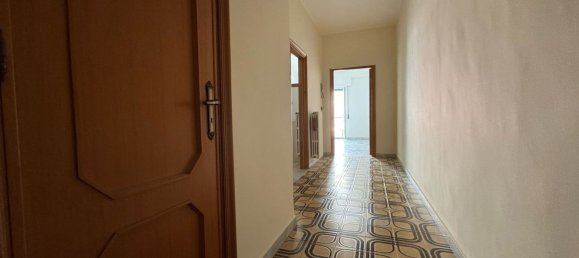 3 rooms Apartment in Barletta, Italy No. 17125 11