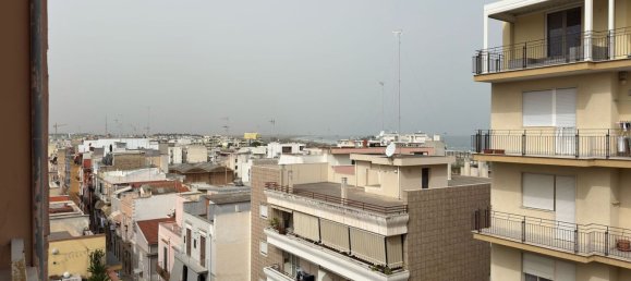 3 rooms Apartment in Barletta, Italy No. 17125 24