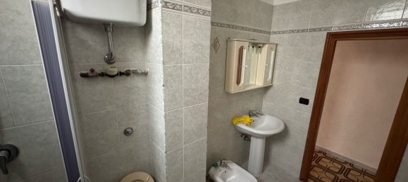 3 rooms Apartment in Barletta, Italy No. 17125 13