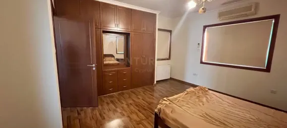 5 bedrooms Villa in Kato Polemidia, Cyprus No. 5089 16