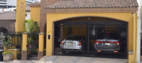 3 bedrooms House in Nuevo Leon, Mexico No. 161645 2