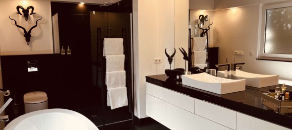 4 bedrooms Villa in Neuss, Germany No. 311730 11