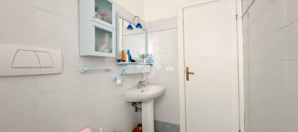 2 Schlafzimmer Wohnung in Carrara, Italy, Nr. 269049 24