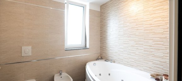 4 rooms Penthouse in Mariano Comense, Italy No. 162591 23