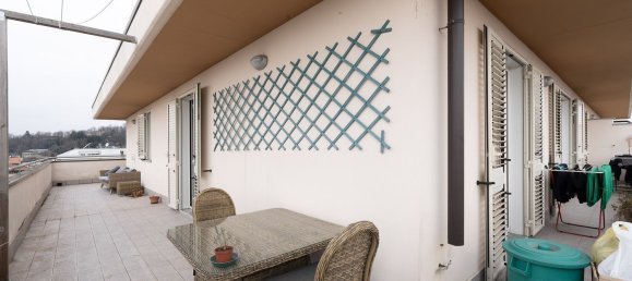 4 rooms Penthouse in Mariano Comense, Italy No. 162591 7