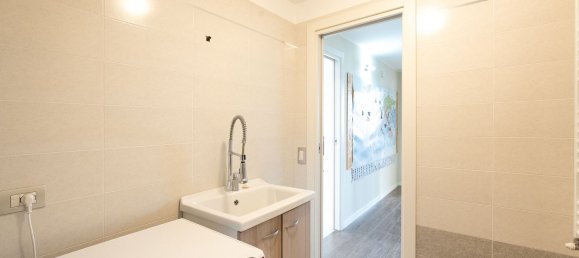 4 rooms Penthouse in Mariano Comense, Italy No. 162591 27