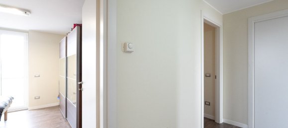 4 rooms Penthouse in Mariano Comense, Italy No. 162591 25