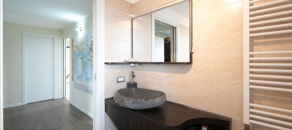 4 rooms Penthouse in Mariano Comense, Italy No. 162591 20