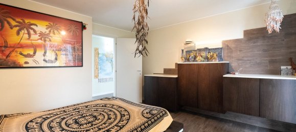 4 rooms Penthouse in Mariano Comense, Italy No. 162591 12