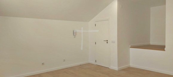 5 bedrooms House in Costa da Caparica, Portugal No. 99928 30