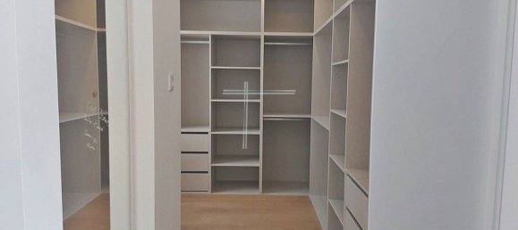 5 bedrooms House in Costa da Caparica, Portugal No. 99928 27