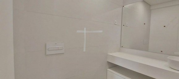 5 bedrooms House in Costa da Caparica, Portugal No. 99928 11