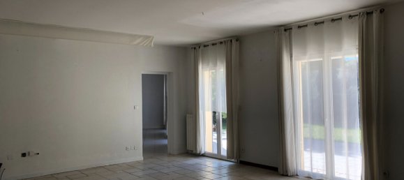 Дом с 4 комнатами в Авиньон, Франция № 328526 4