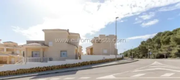 Таунхаус с 3 спальнями в Сан-Мигель-де-Салинас, Испания № 36830 35