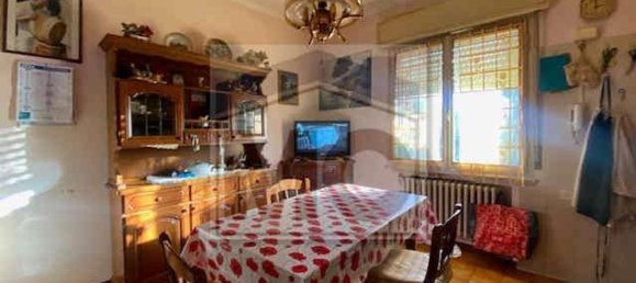 4 rooms Apartment in Rubiera, Italy No. 20433 5