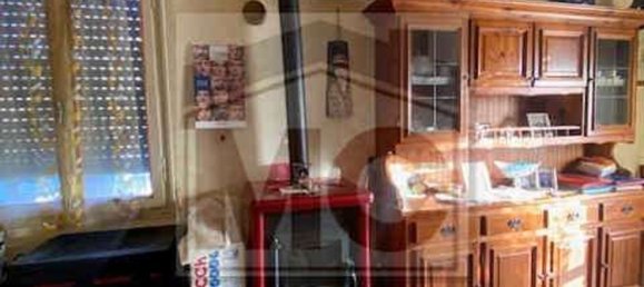 4 rooms Apartment in Rubiera, Italy No. 20433 2