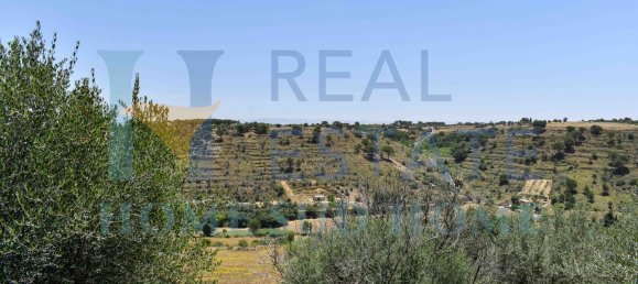 100000m² Land in Caltagirone, Italy No. 133137 15
