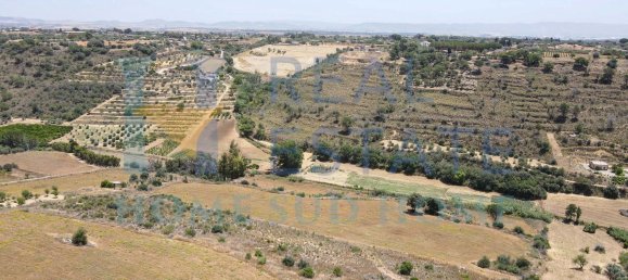 100000m² Land in Caltagirone, Italy No. 133137 20