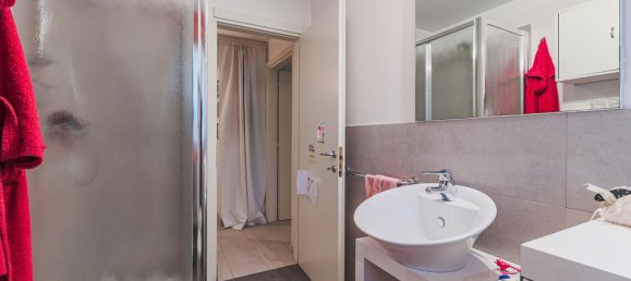 Apartamento de 3 habitaciónes en Cervia, Italy No. 19718 17