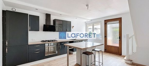 Casa de 4 dormitorios en Chaumont, France No. 301677 2